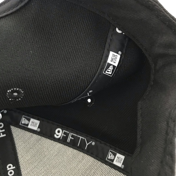 New Era 9Fifty 100% Wool SnapBack Hat - Picture 5 of 6